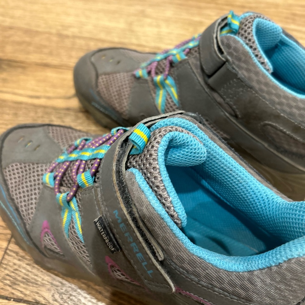 Girls Hiking Boots